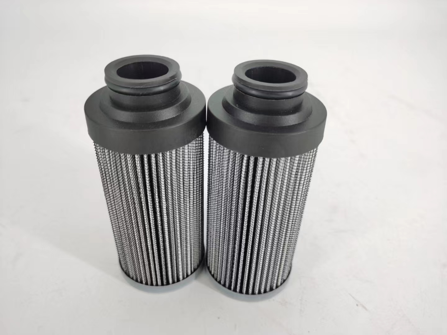 replace parker  Hydraulic oil Filters 933580Q 933581Q